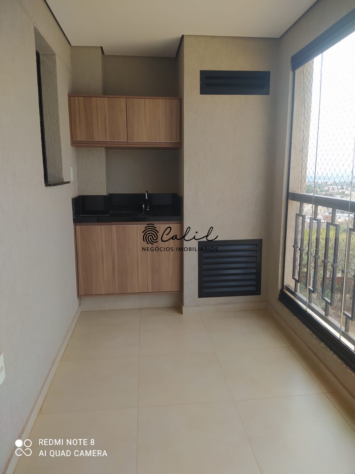 Apartamento para alugar com 3 quartos, 98m² - Foto 12