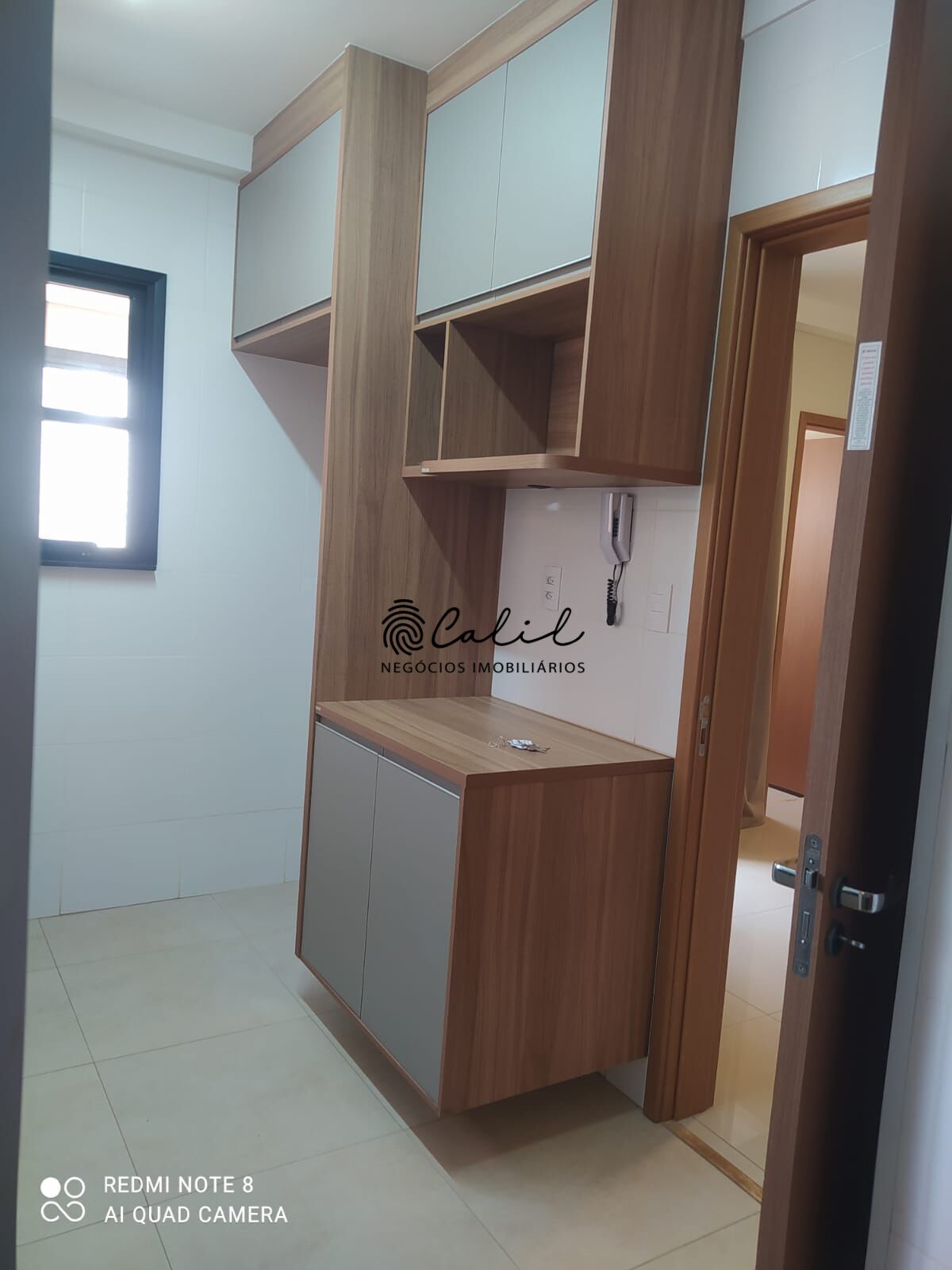 Apartamento para alugar com 3 quartos, 98m² - Foto 8