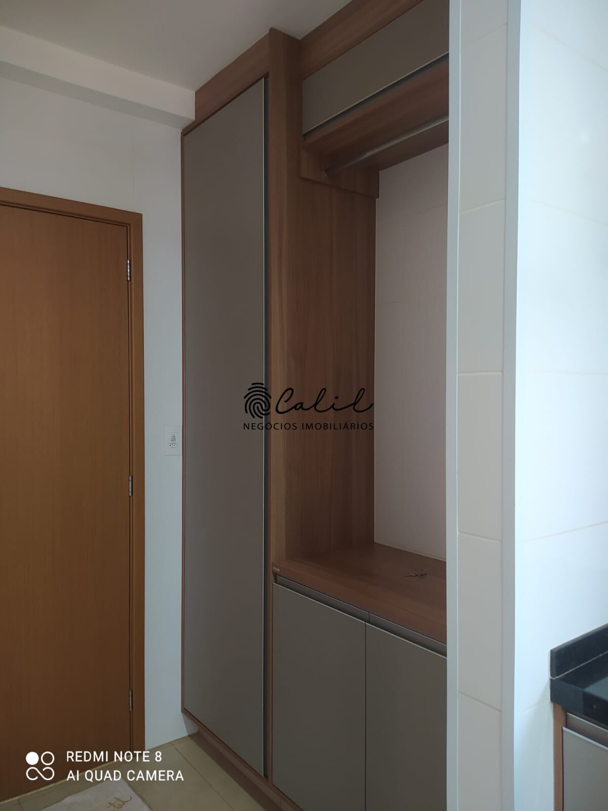 Apartamento para alugar com 3 quartos, 98m² - Foto 9