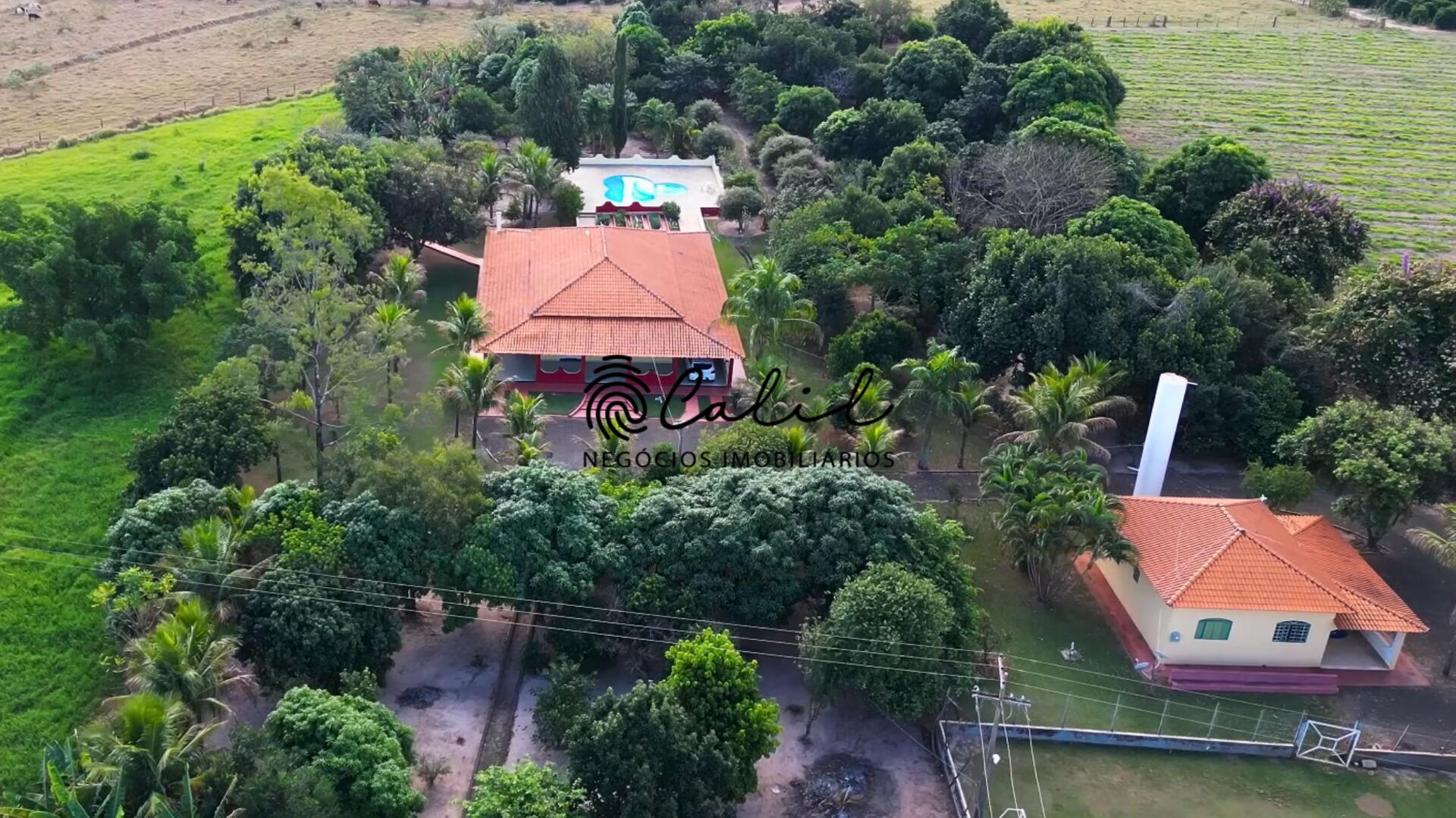 Fazenda à venda com 3 quartos, 129000m² - Foto 18