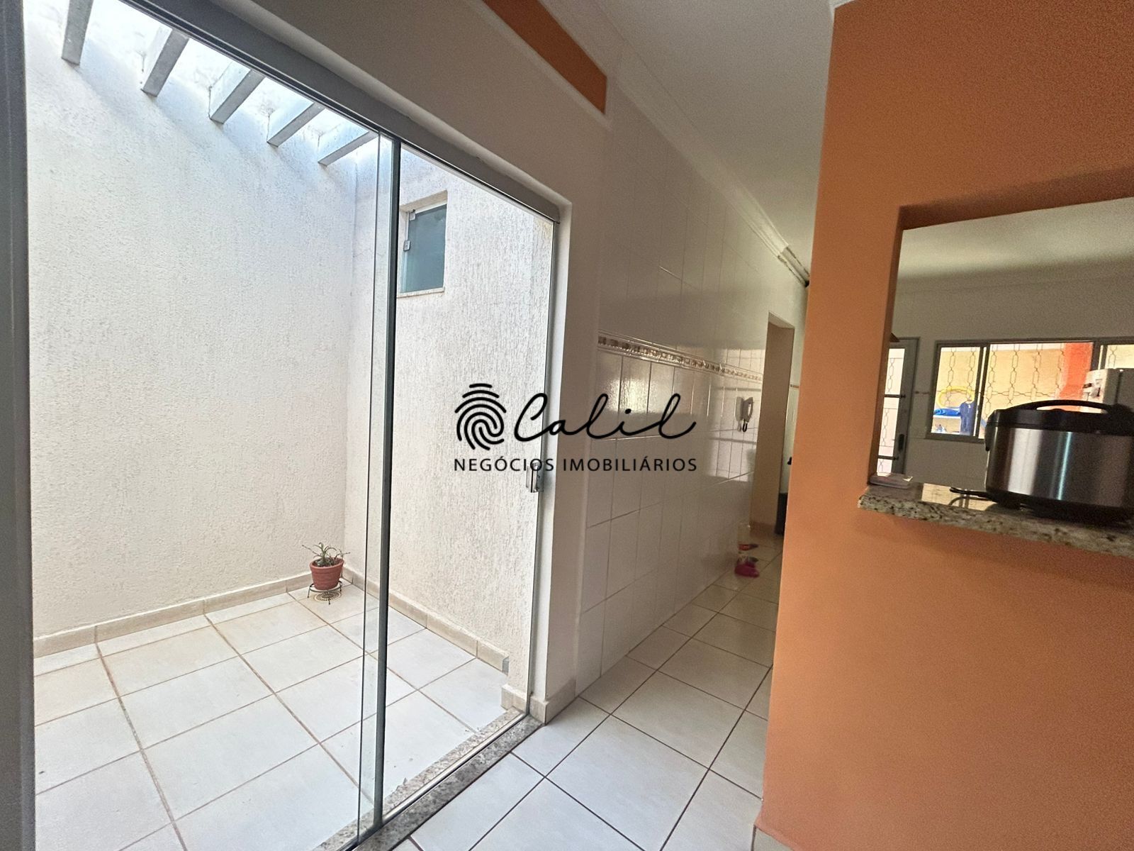 Casa à venda com 2 quartos, 134m² - Foto 7