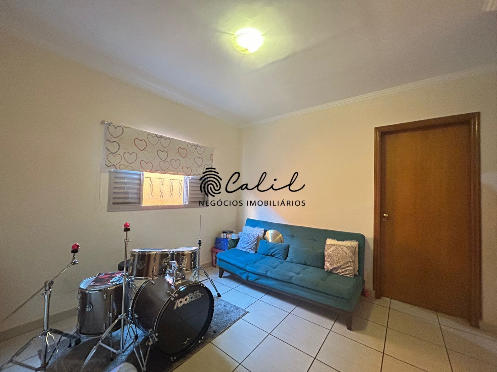 Casa à venda com 2 quartos, 134m² - Foto 9
