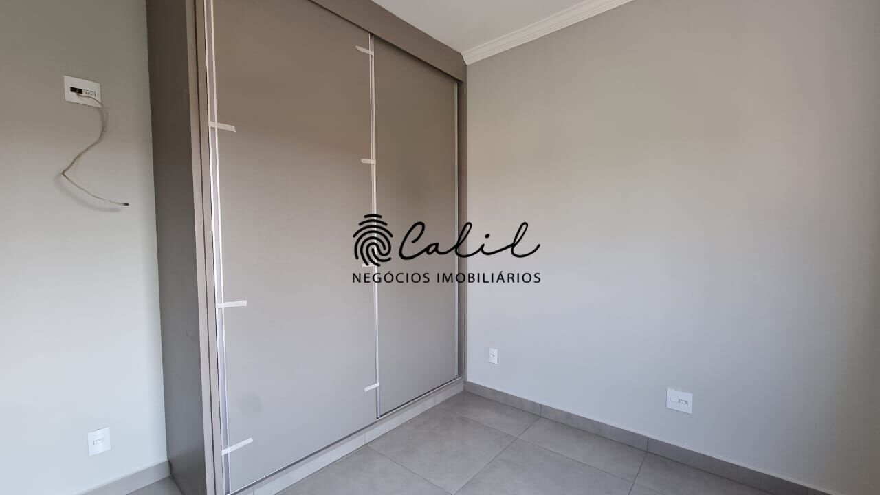 Casa à venda com 3 quartos, 366m² - Foto 13