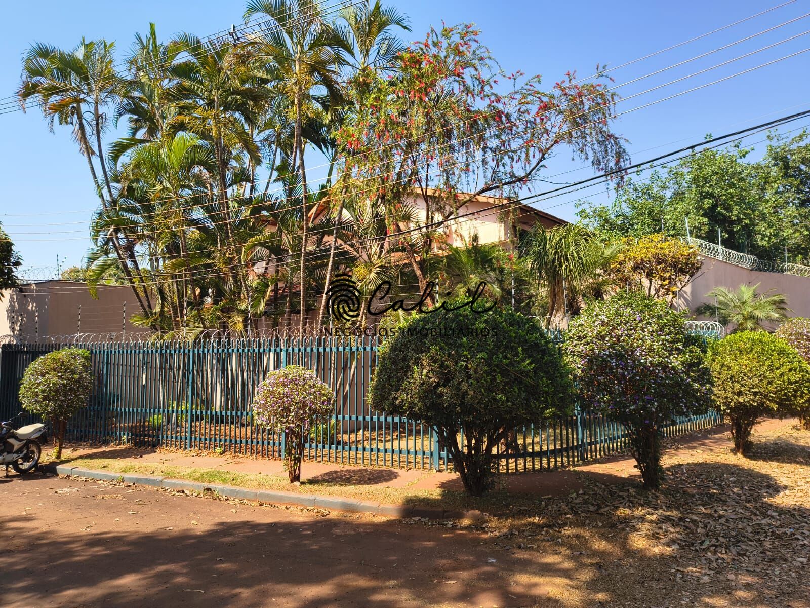 Casa, 3 quartos, 270 m² - Foto 2