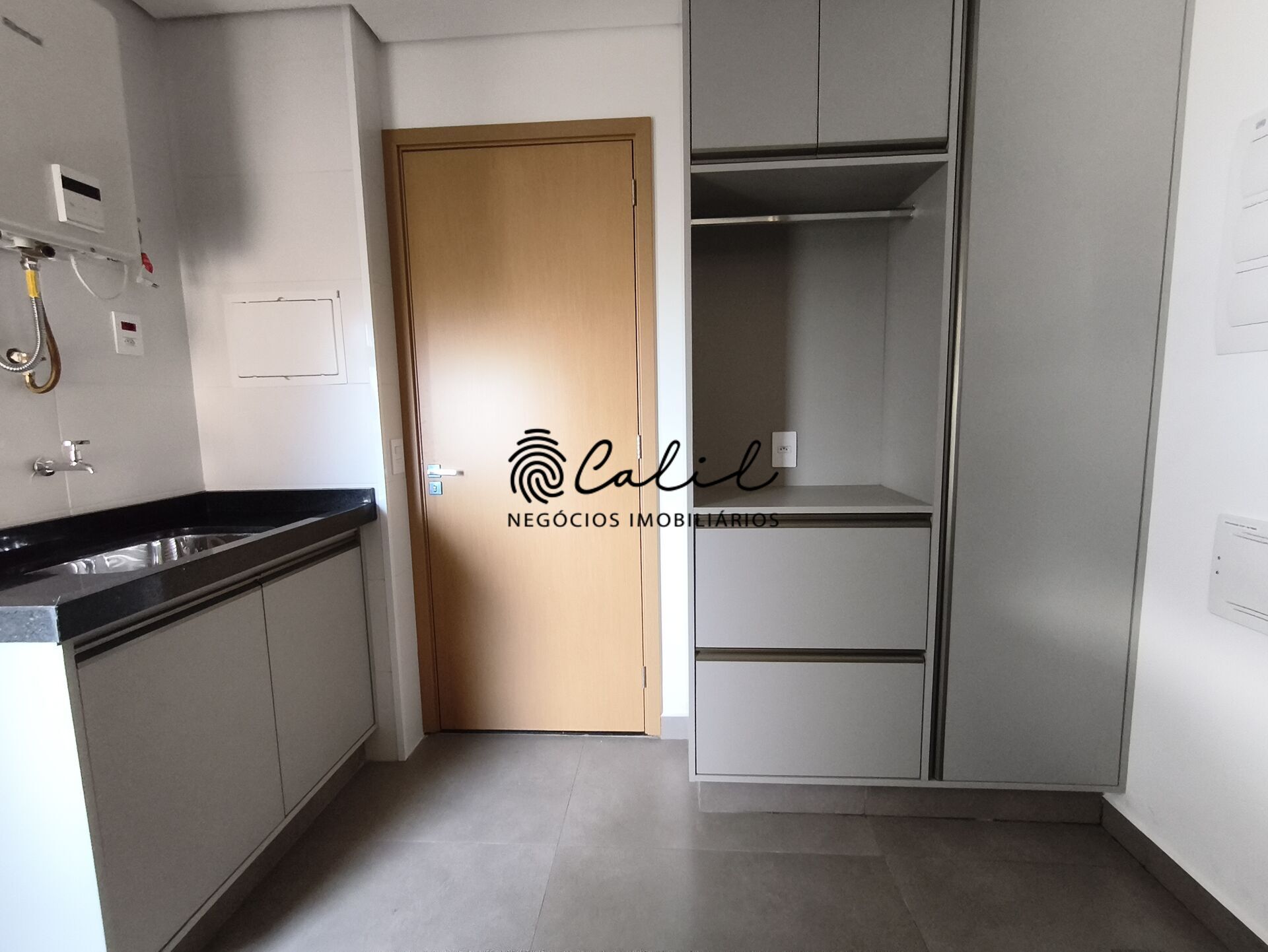Apartamento para alugar com 4 quartos, 154m² - Foto 27