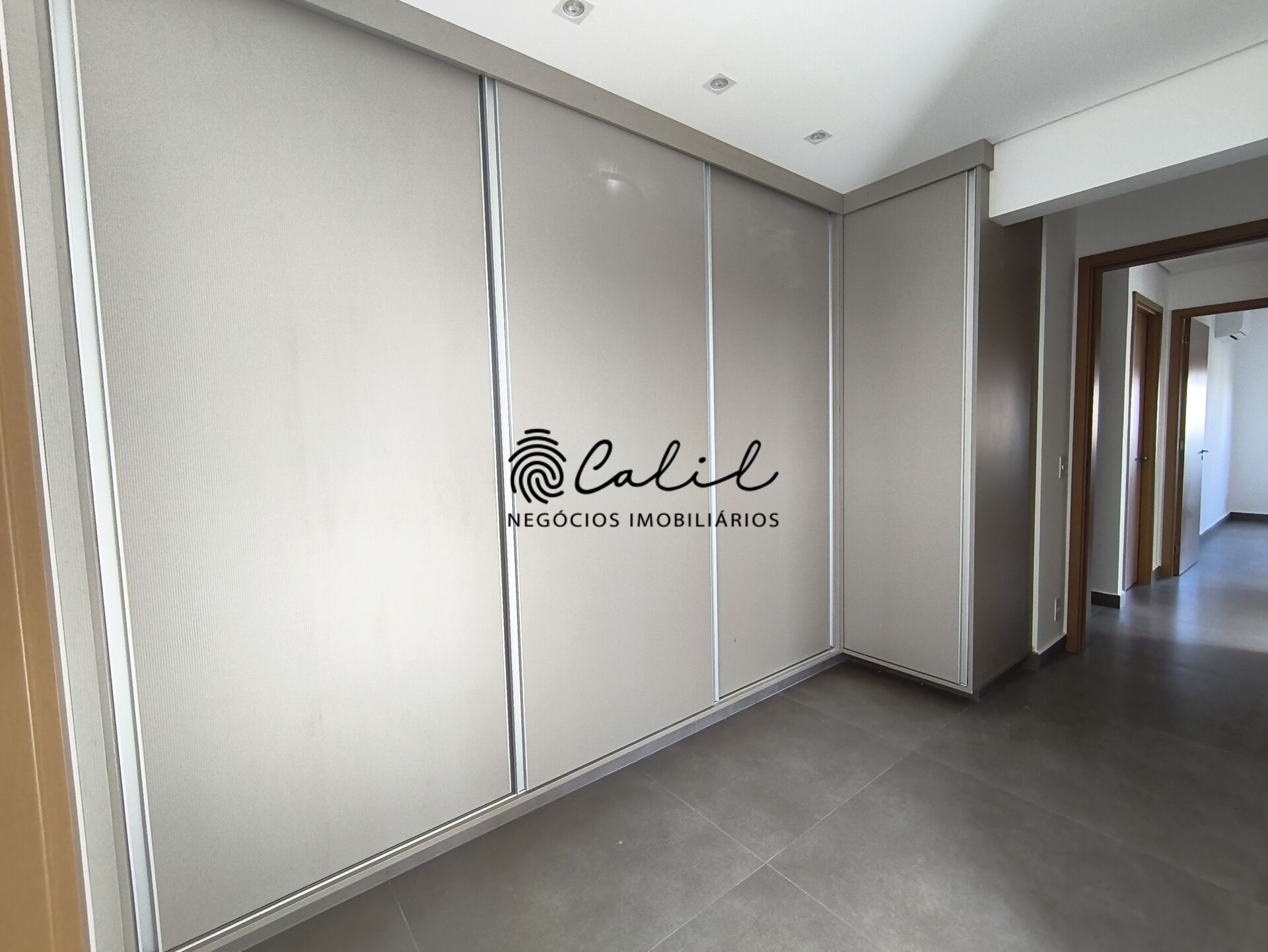 Apartamento para alugar com 4 quartos, 154m² - Foto 18