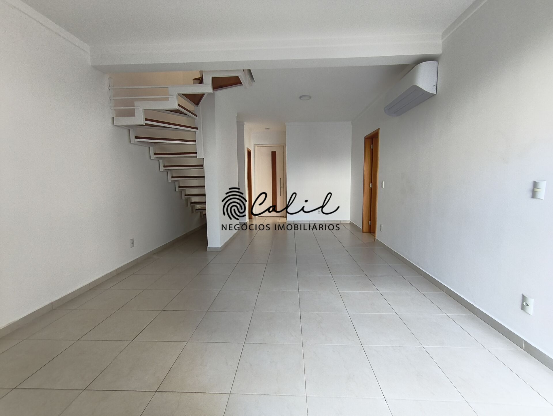 Casa de Condomínio à venda com 3 quartos, 169m² - Foto 4
