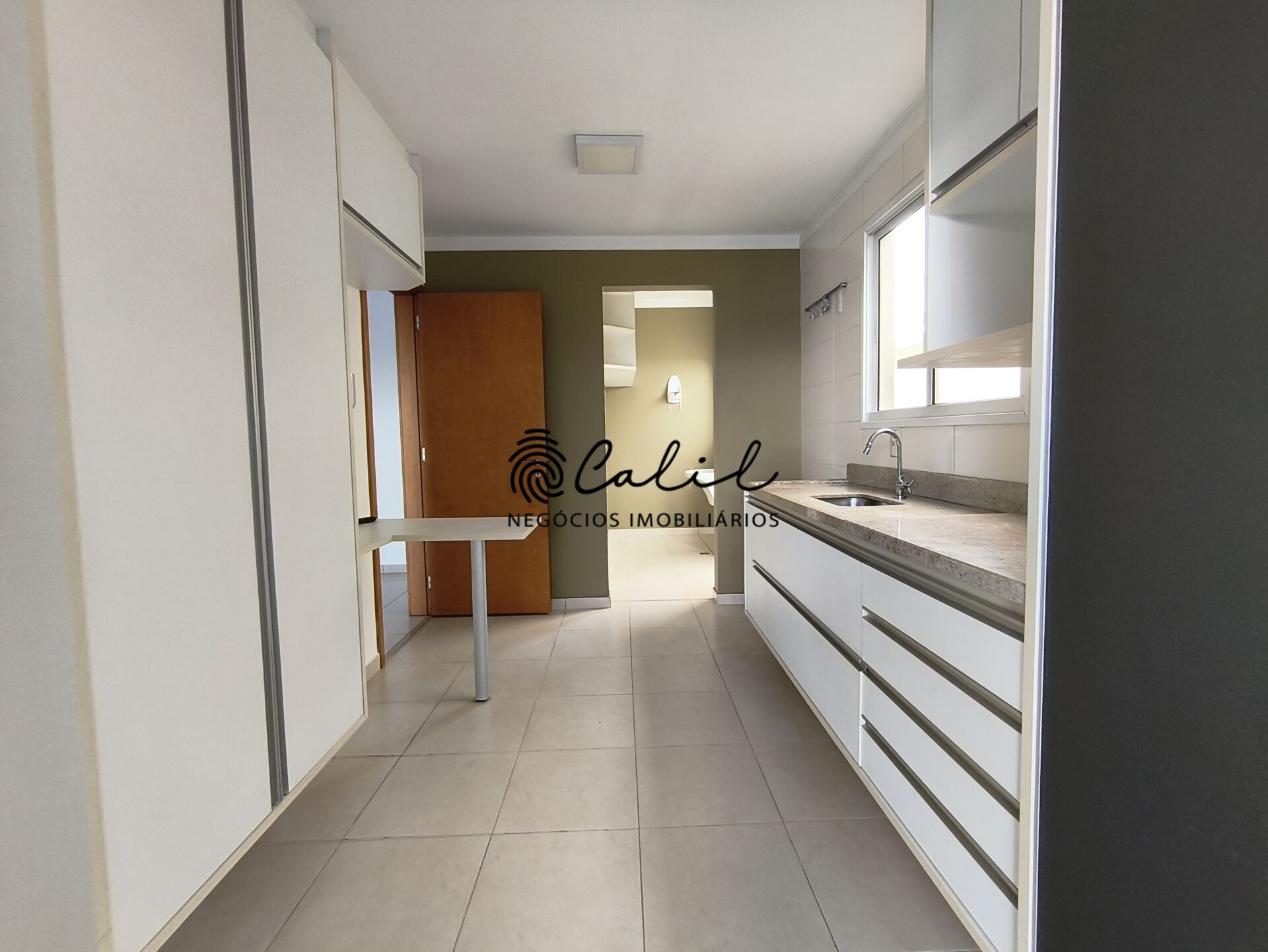 Casa de Condomínio à venda com 3 quartos, 169m² - Foto 9