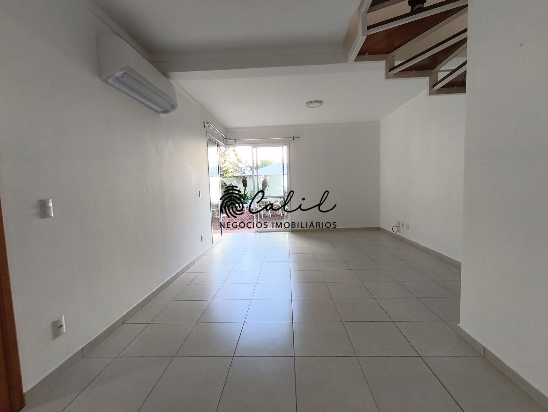 Casa de Condomínio à venda com 3 quartos, 169m² - Foto 3