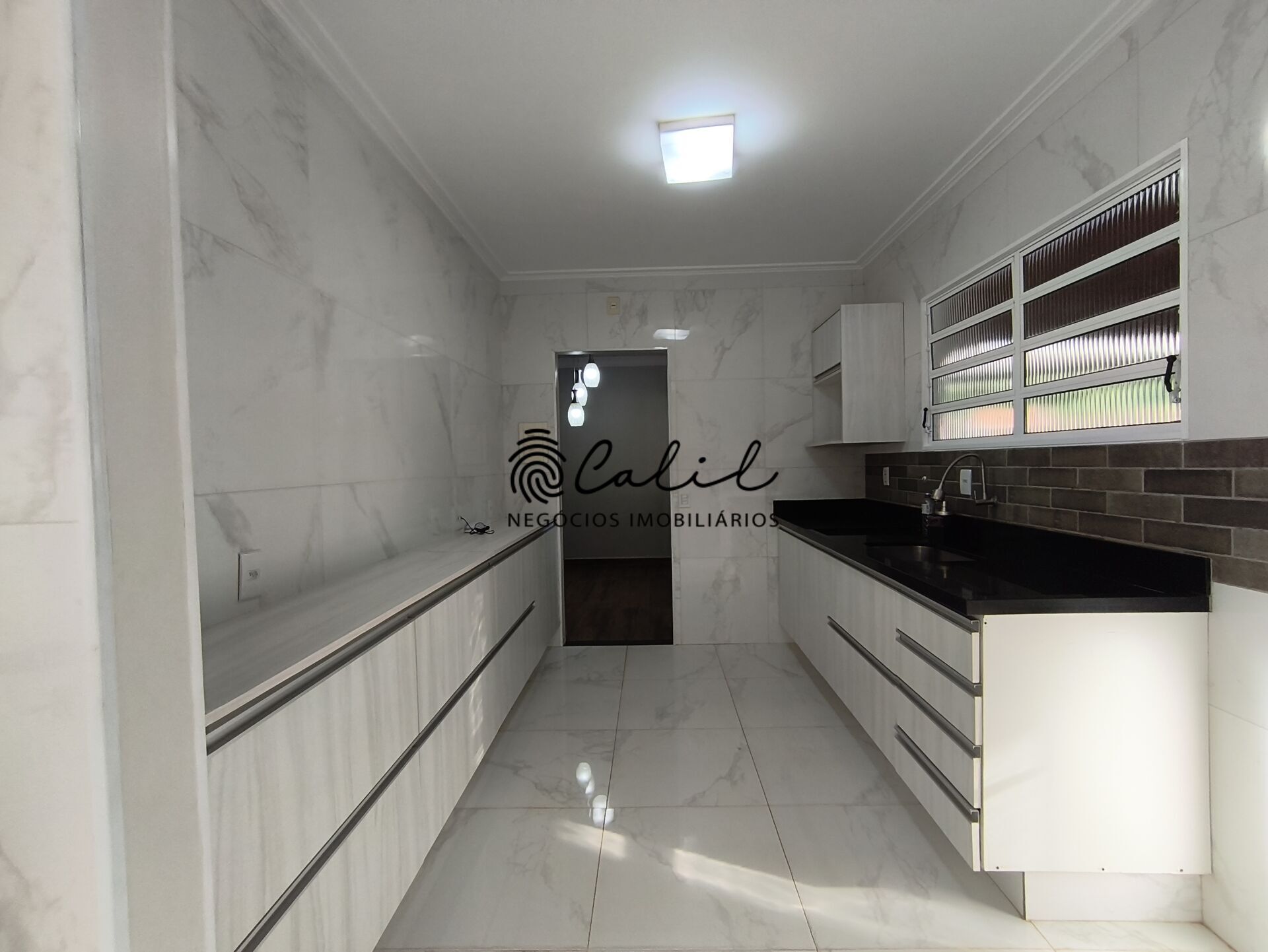 Casa de Condomínio à venda com 3 quartos, 150m² - Foto 5