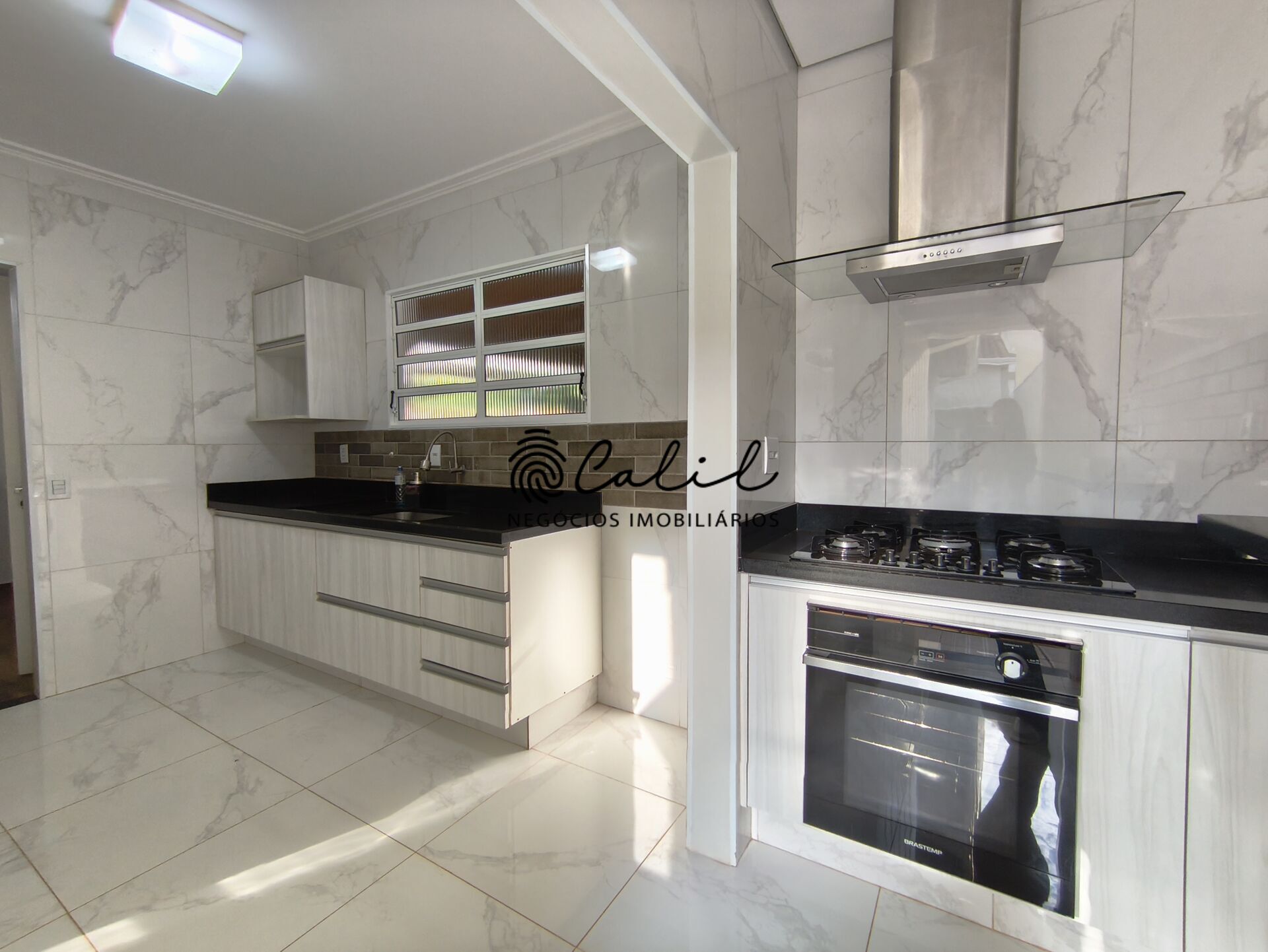 Casa de Condomínio à venda com 3 quartos, 150m² - Foto 6