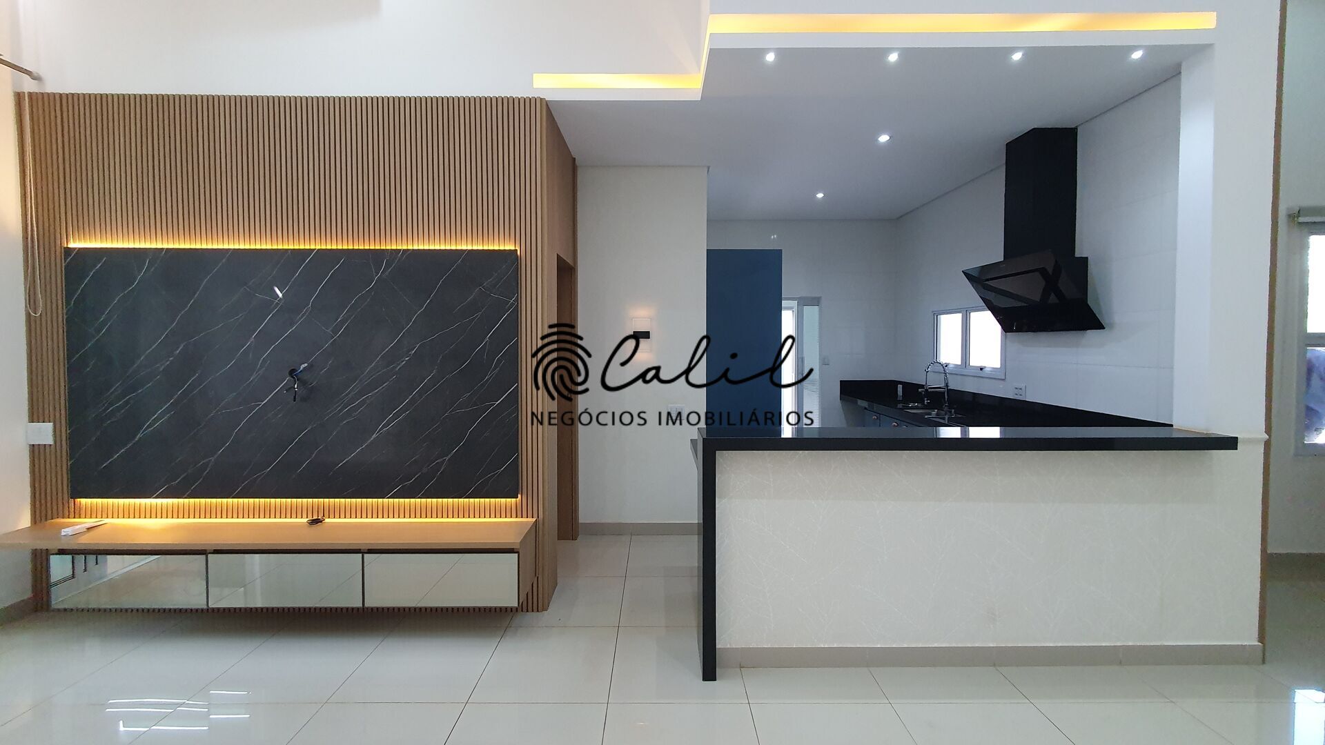 Casa de Condomínio à venda com 3 quartos, 147m² - Foto 1