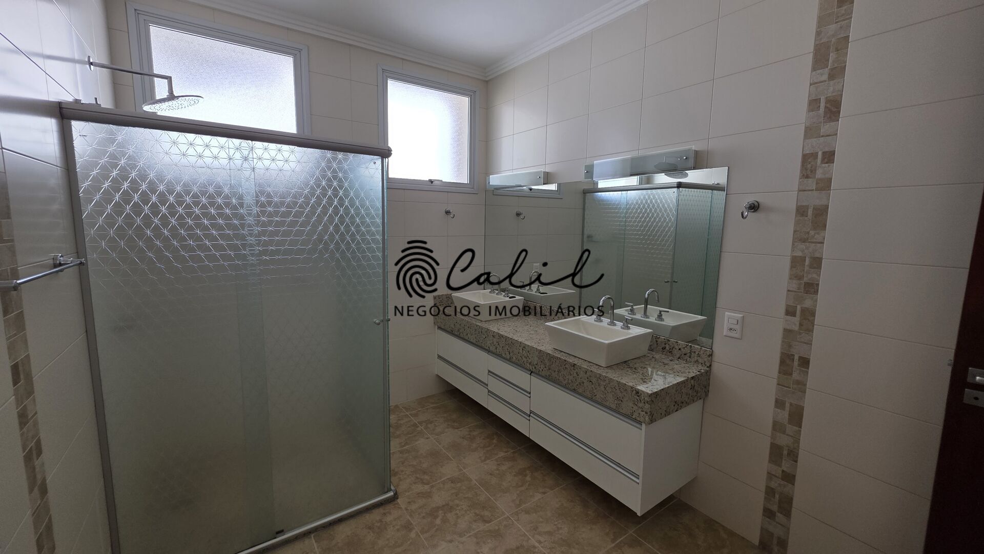 Casa à venda com 4 quartos, 390m² - Foto 12