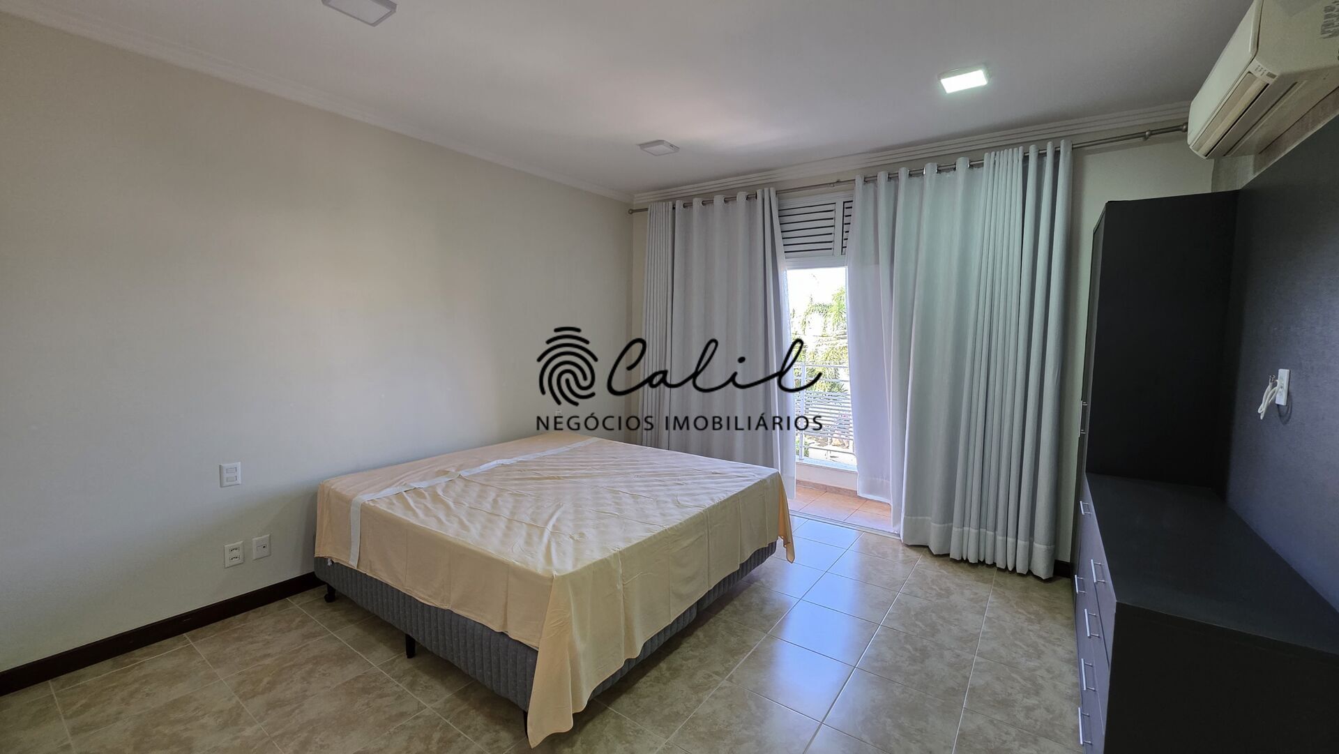 Casa à venda com 4 quartos, 390m² - Foto 6