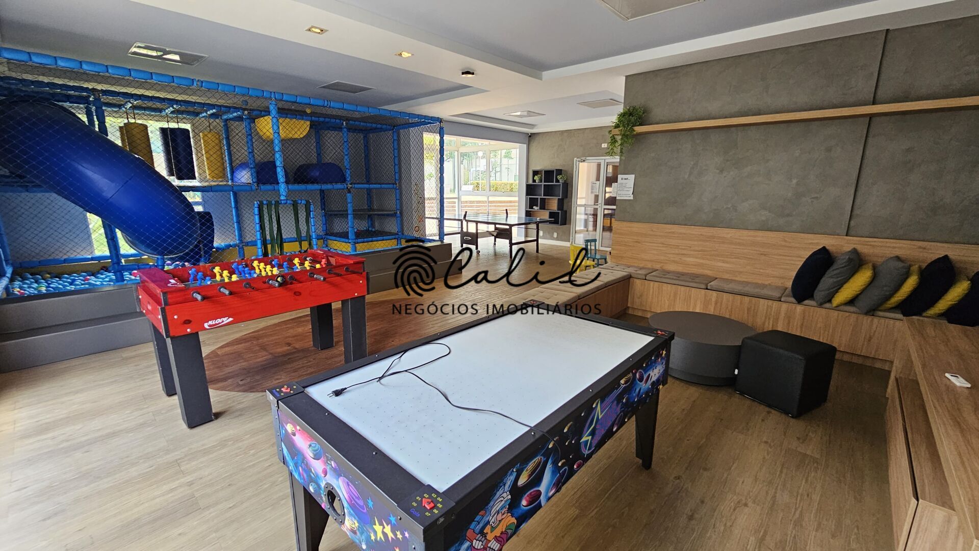 Apartamento para alugar com 3 quartos, 174m² - Foto 37