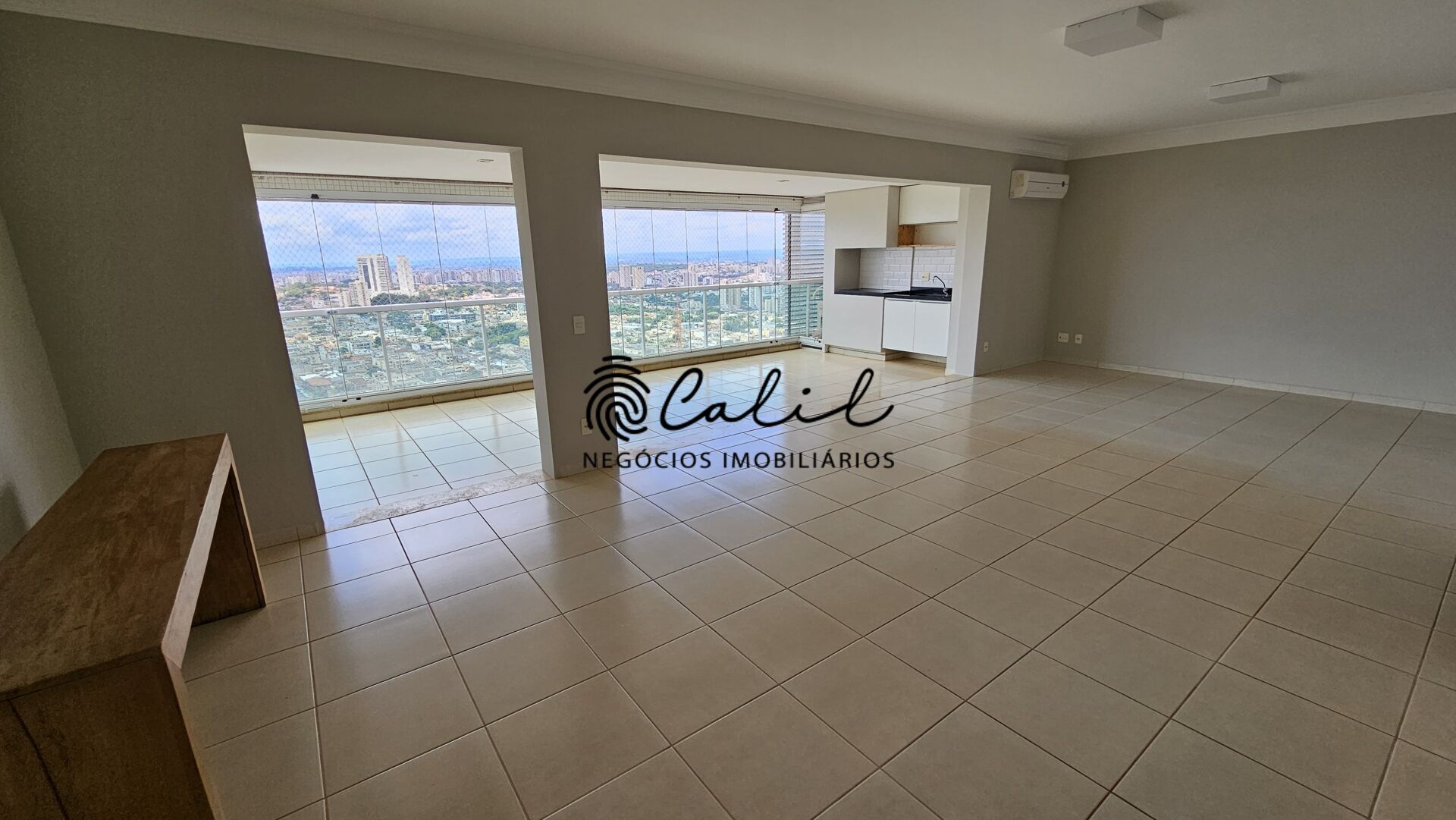 Apartamento para alugar com 3 quartos, 174m² - Foto 3