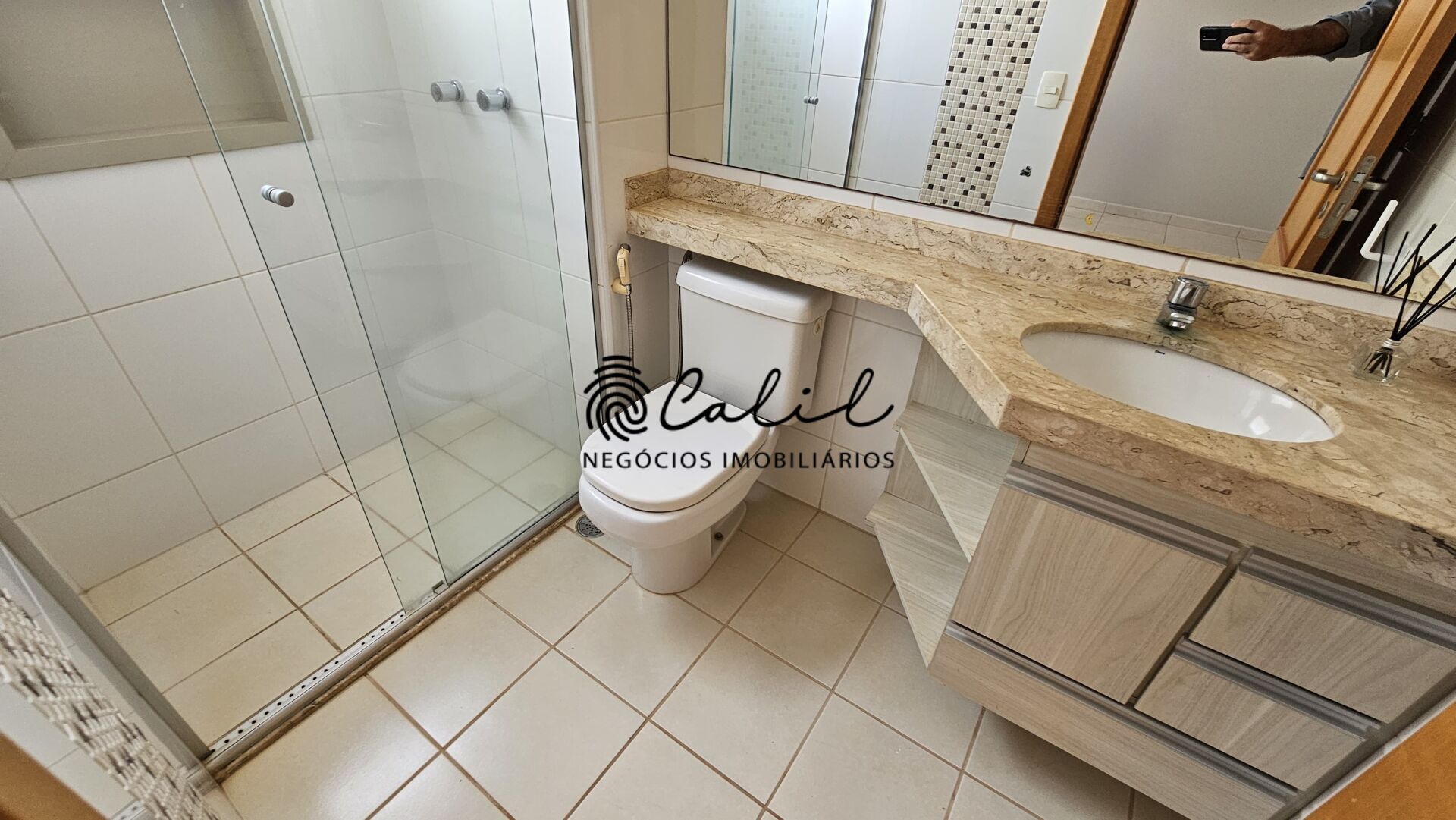 Apartamento para alugar com 3 quartos, 174m² - Foto 23