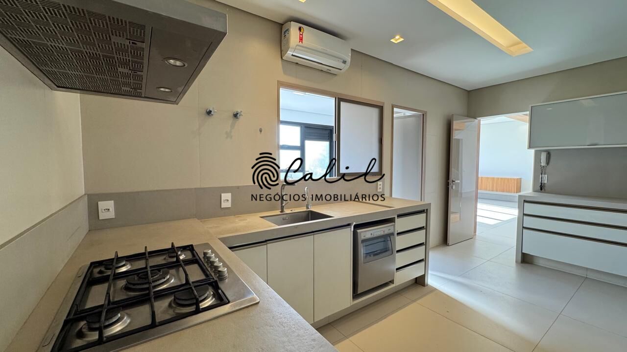 Cobertura, 3 quartos, 262 m² - Foto 2