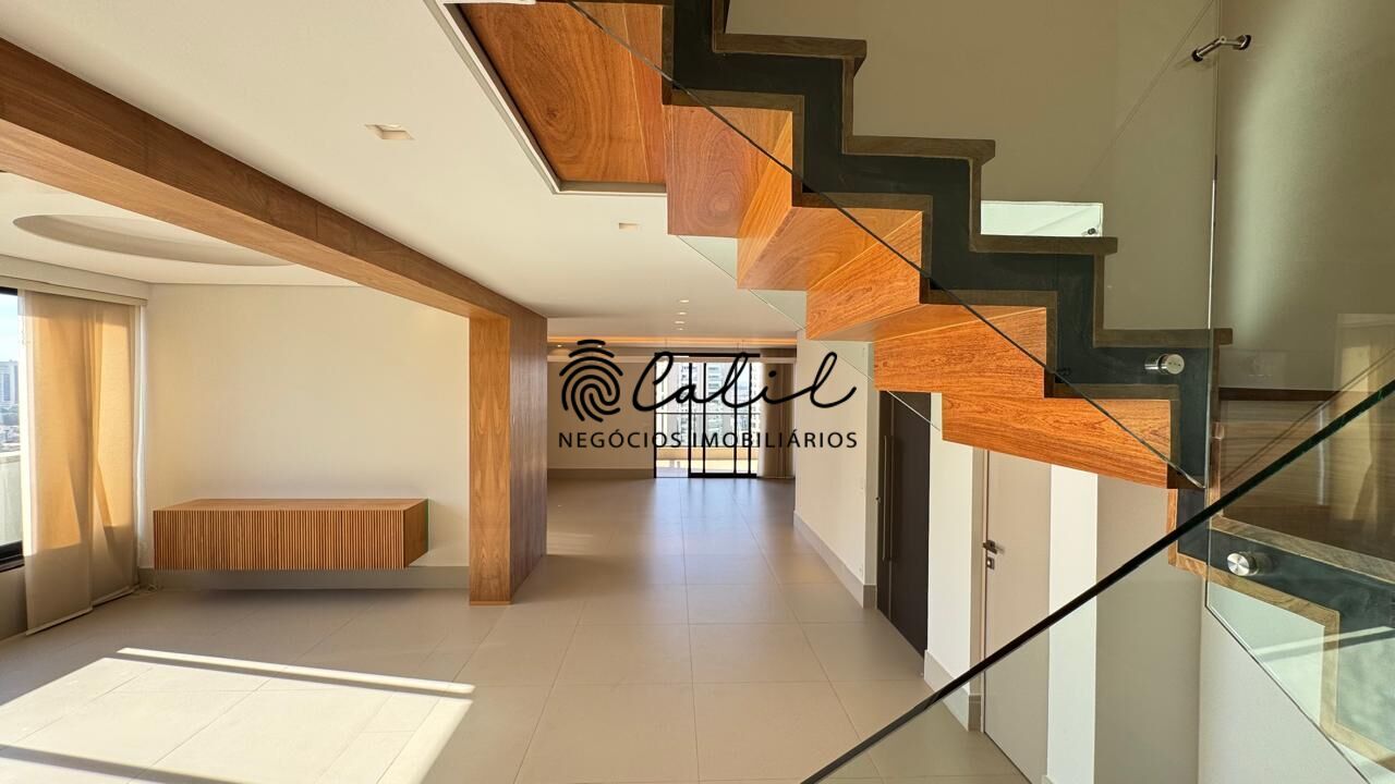 Cobertura, 3 quartos, 262 m² - Foto 4