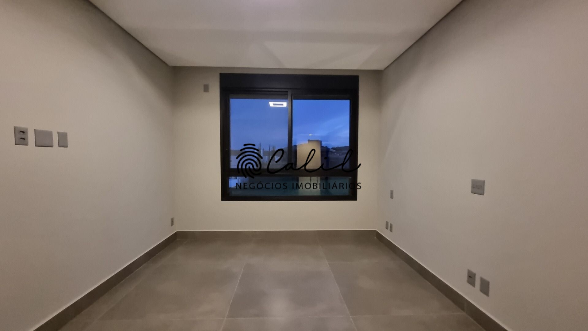 Casa de Condomínio à venda com 4 quartos, 430m² - Foto 17