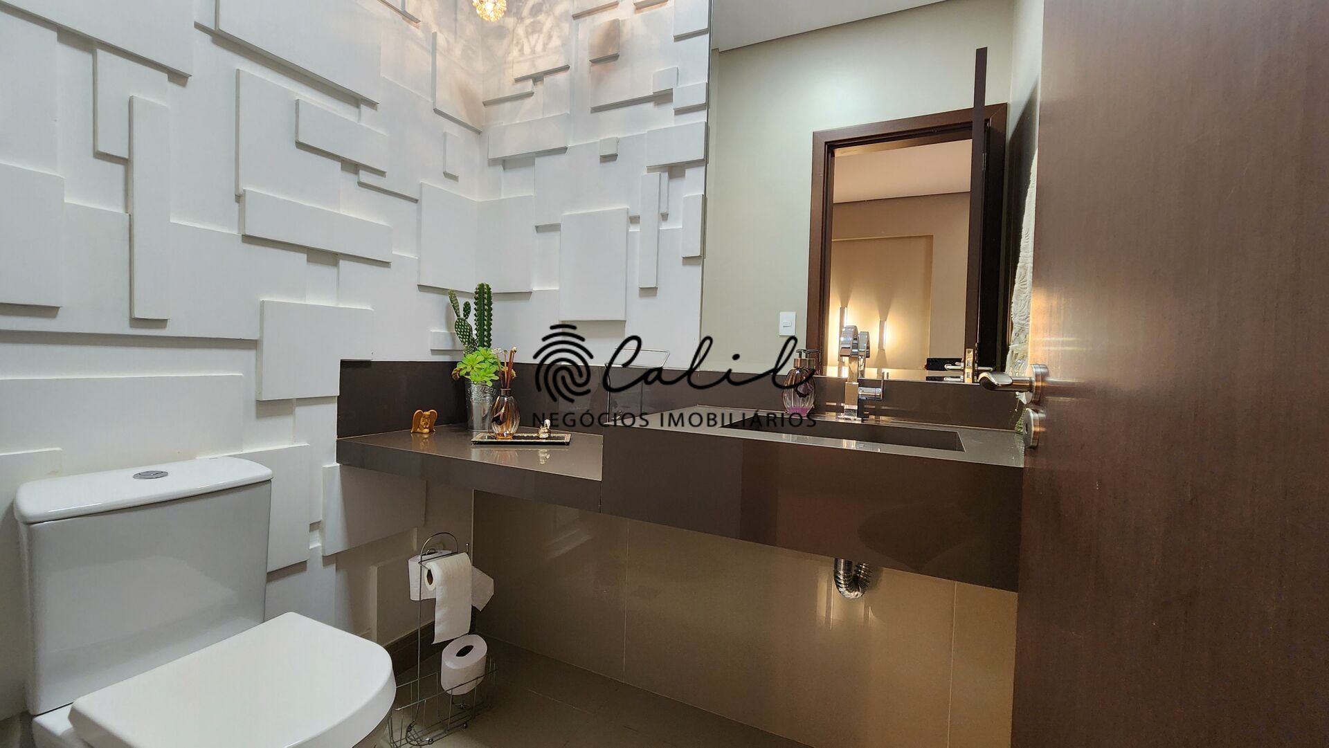 Sobrado à venda com 5 quartos, 420m² - Foto 3