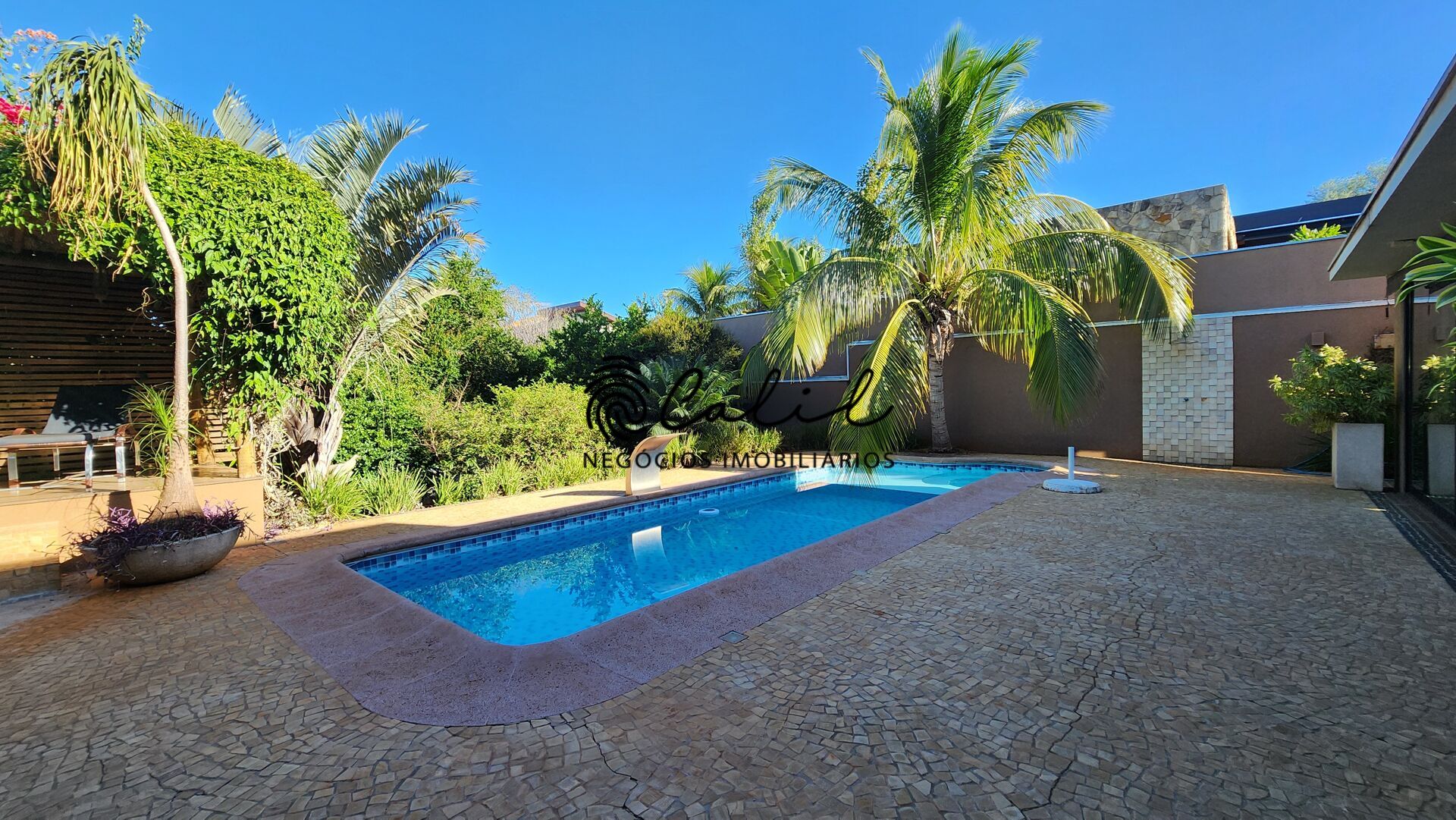 Sobrado à venda com 5 quartos, 420m² - Foto 14