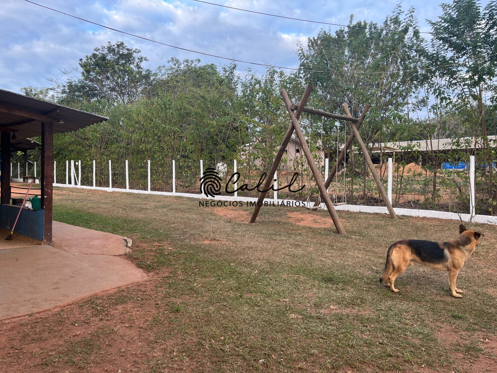 Chácara à venda com 2 quartos, 1000m² - Foto 17
