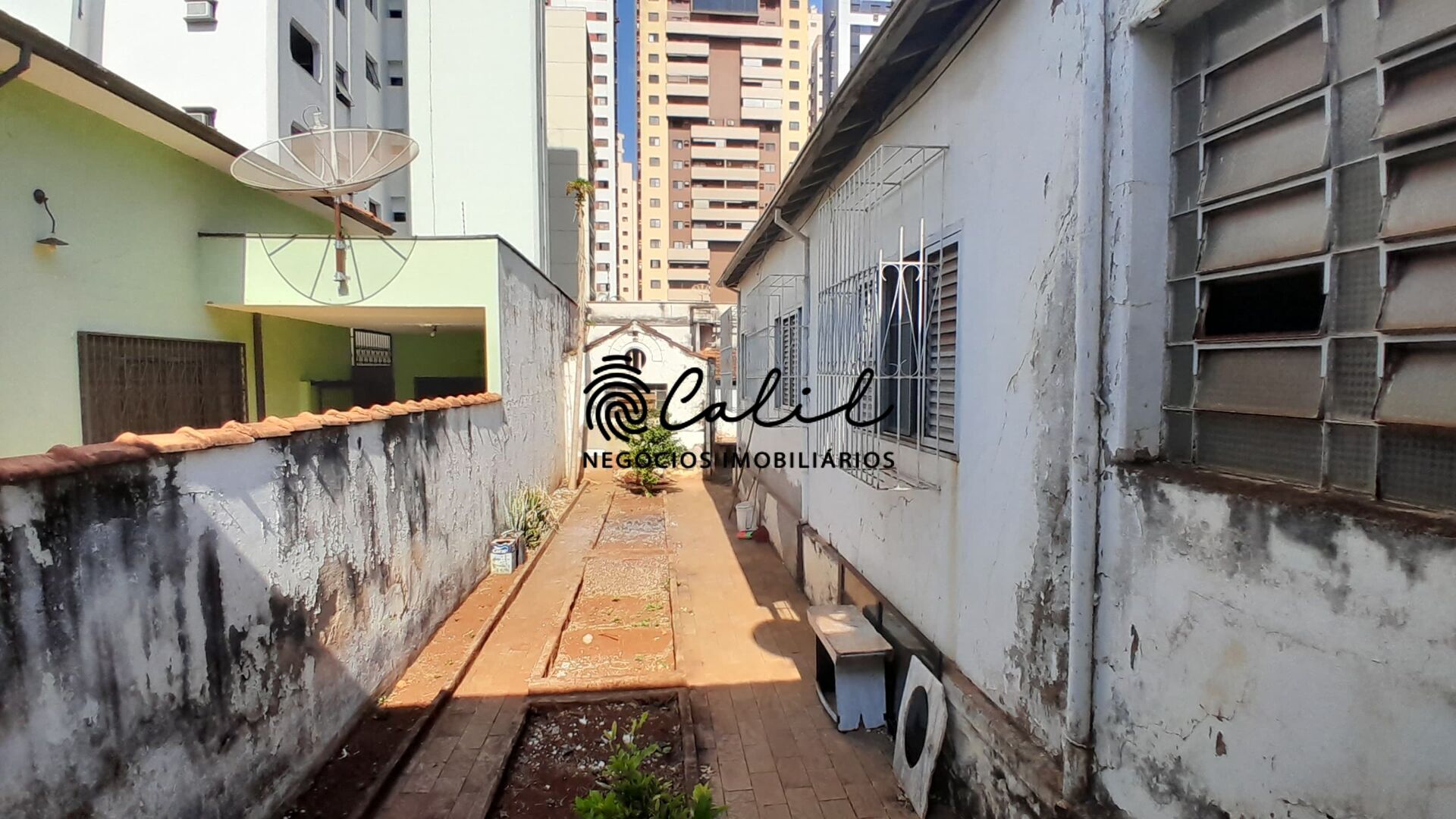 Casa, 6 quartos, 220 m² - Foto 14