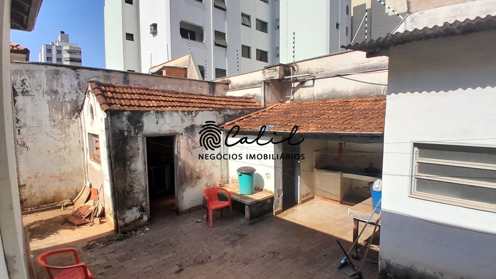 Casa, 6 quartos, 220 m² - Foto 15