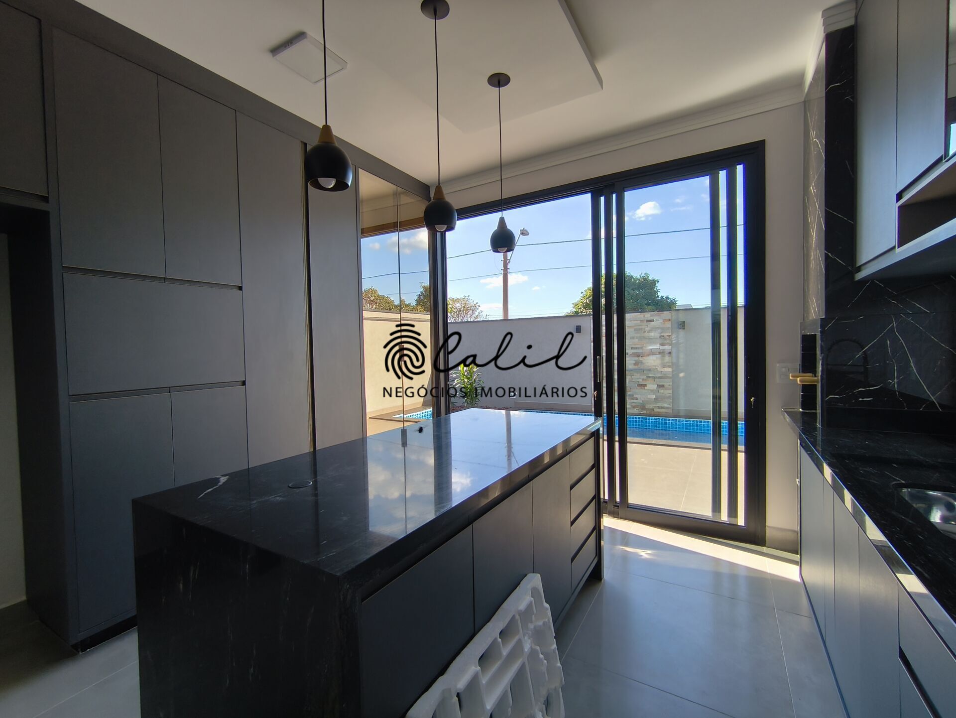 Casa de Condomínio à venda com 3 quartos, 150m² - Foto 6