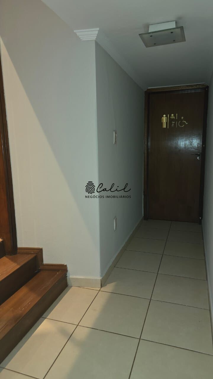 Casa para alugar com 1 quarto, 265m² - Foto 26