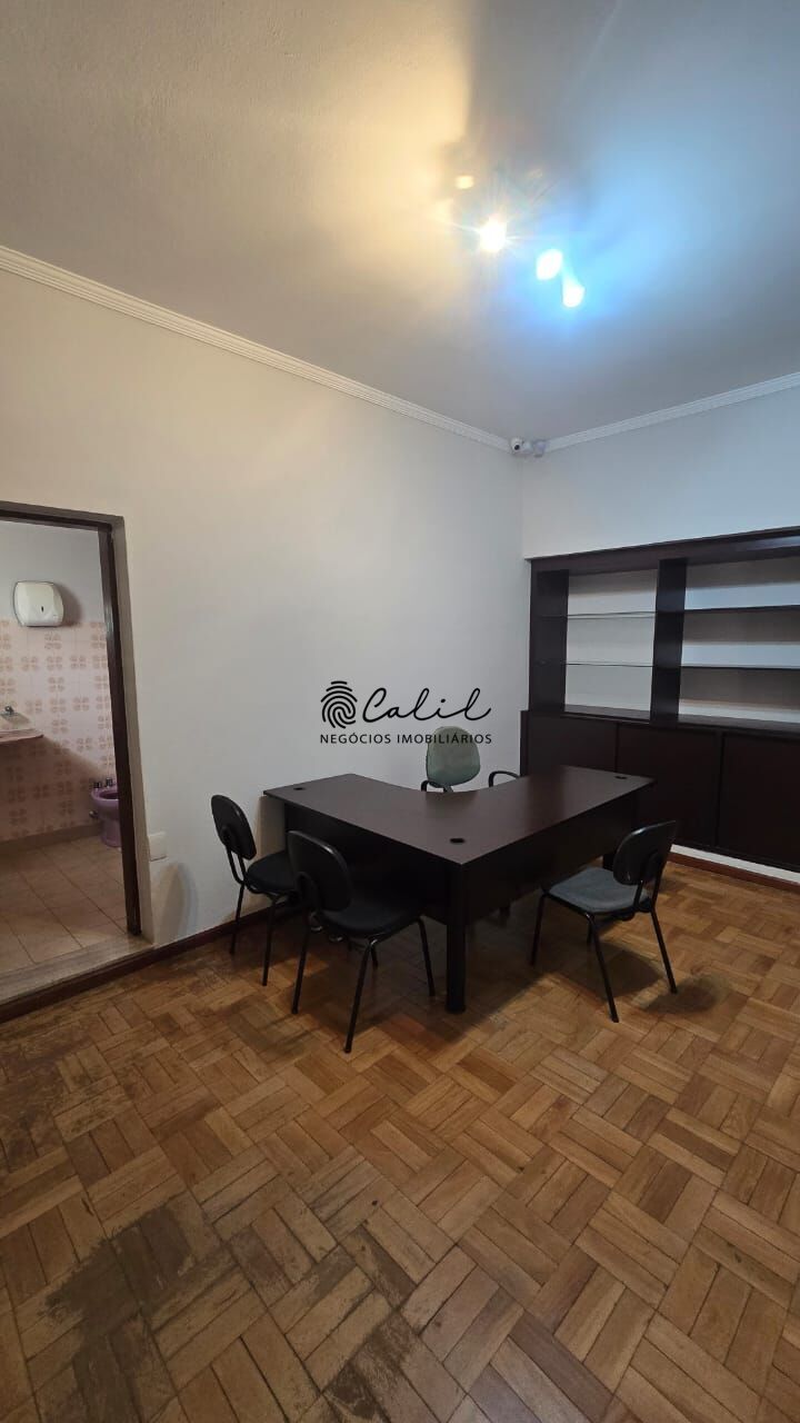 Casa para alugar com 1 quarto, 265m² - Foto 8