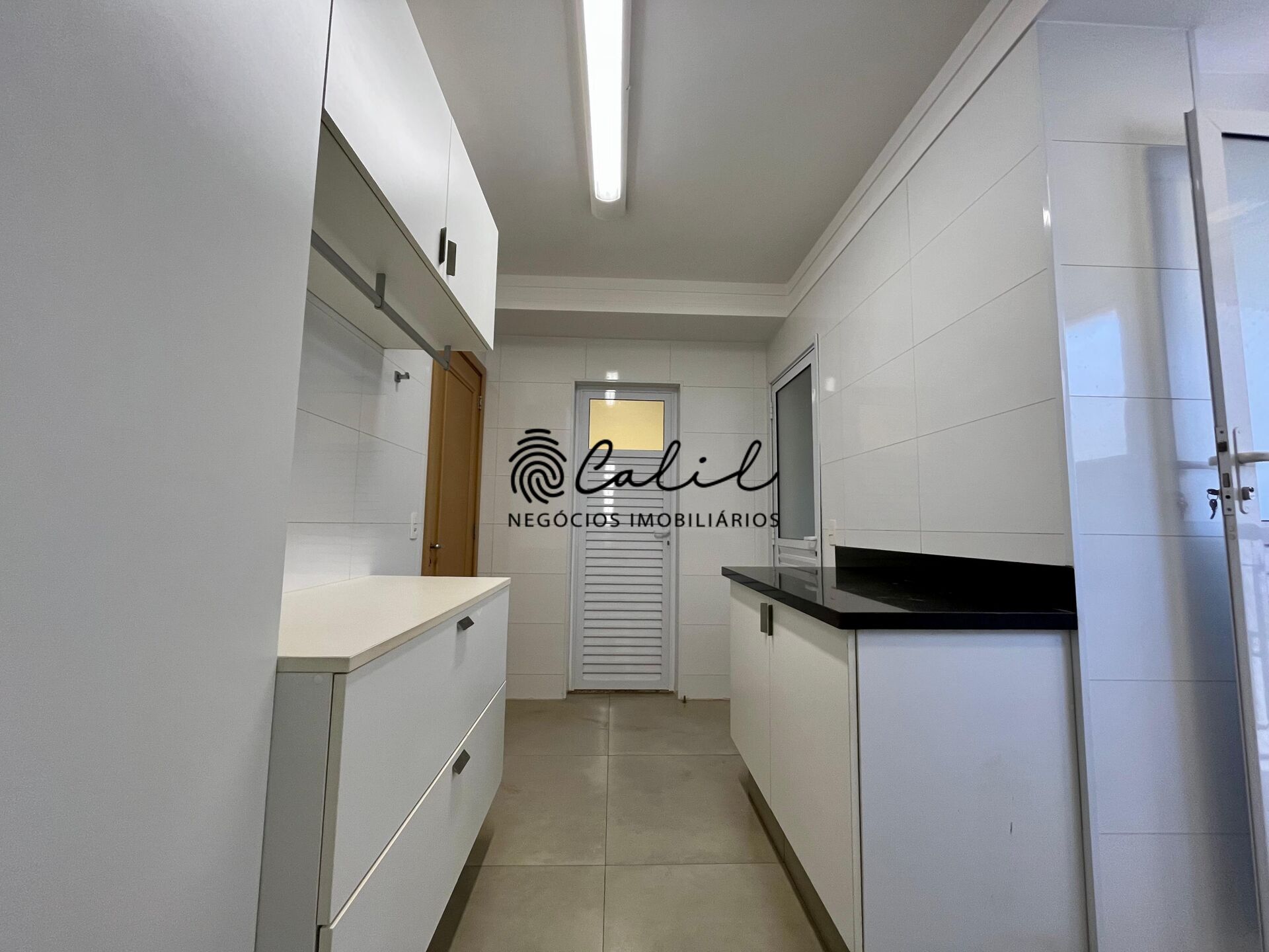 Apartamento à venda com 4 quartos, 295m² - Foto 30