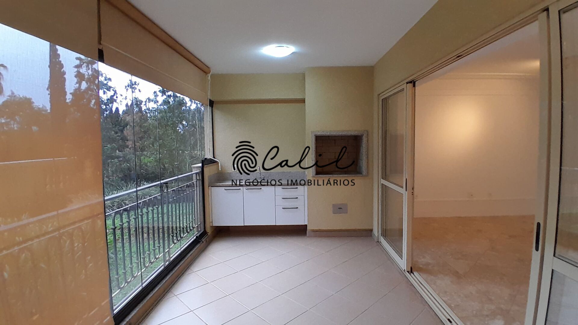 Apartamento à venda com 4 quartos, 229m² - Foto 10