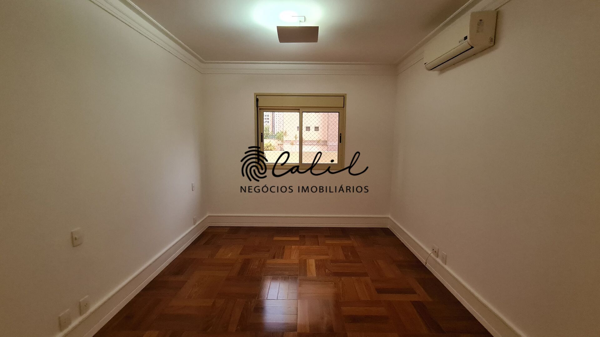 Apartamento à venda com 4 quartos, 229m² - Foto 29