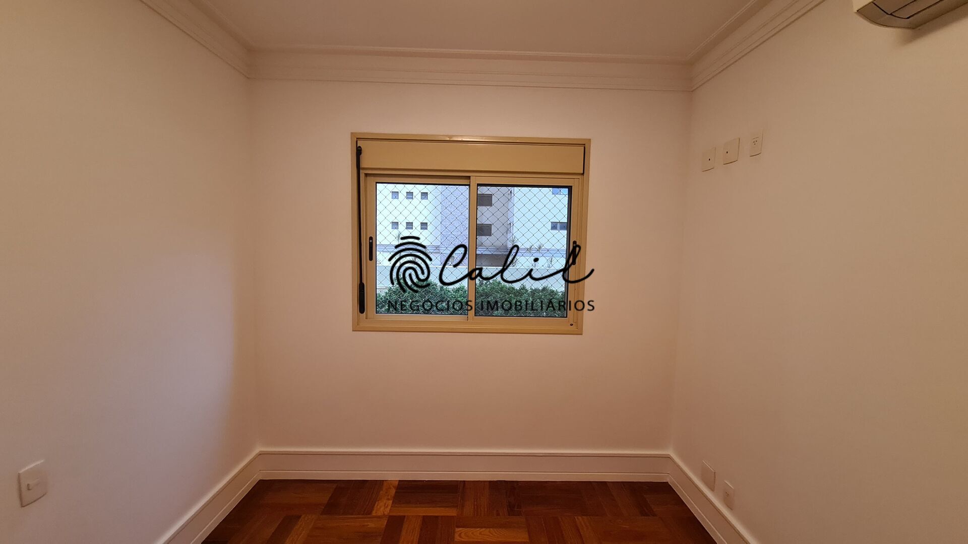 Apartamento à venda com 4 quartos, 229m² - Foto 19