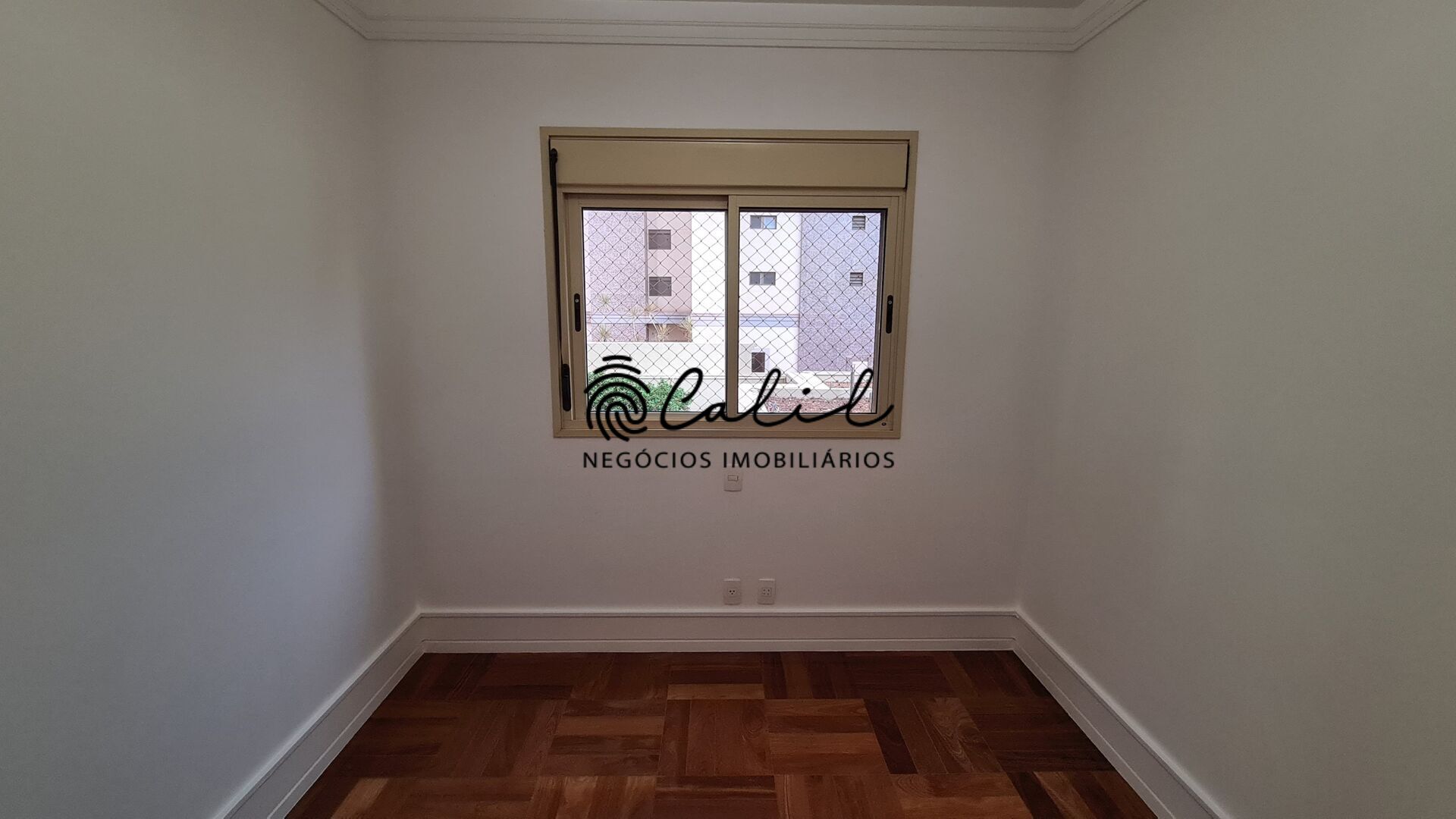 Apartamento à venda com 4 quartos, 229m² - Foto 15