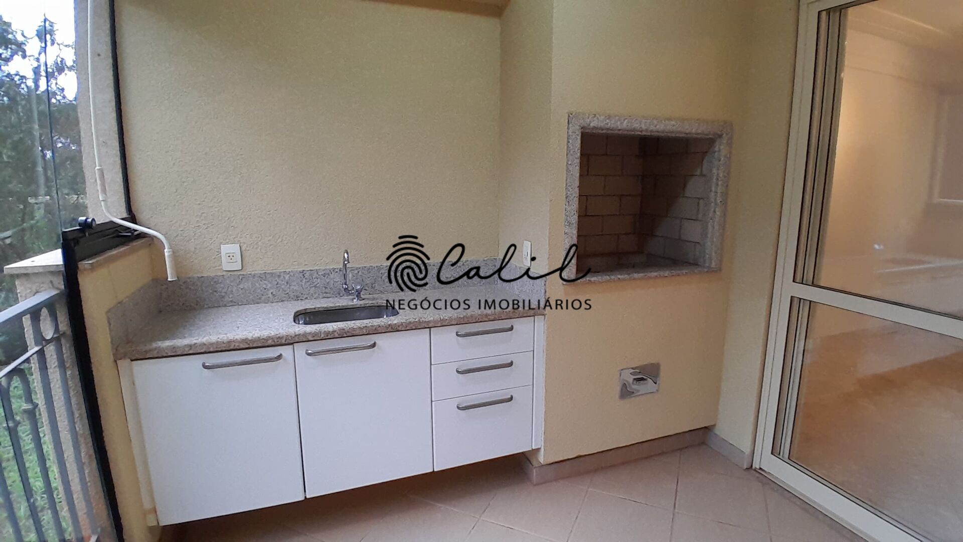 Apartamento à venda com 4 quartos, 229m² - Foto 13