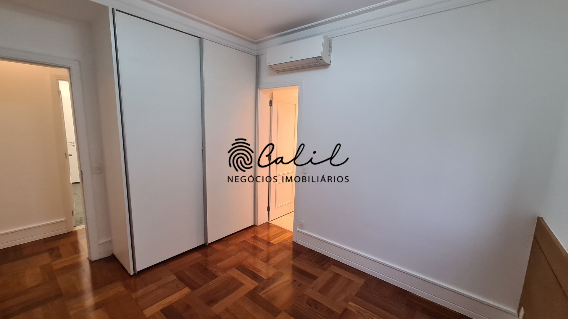 Apartamento à venda com 4 quartos, 229m² - Foto 26