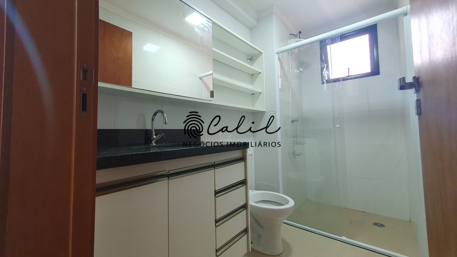 Apartamento para alugar com 1 quarto, 49m² - Foto 31