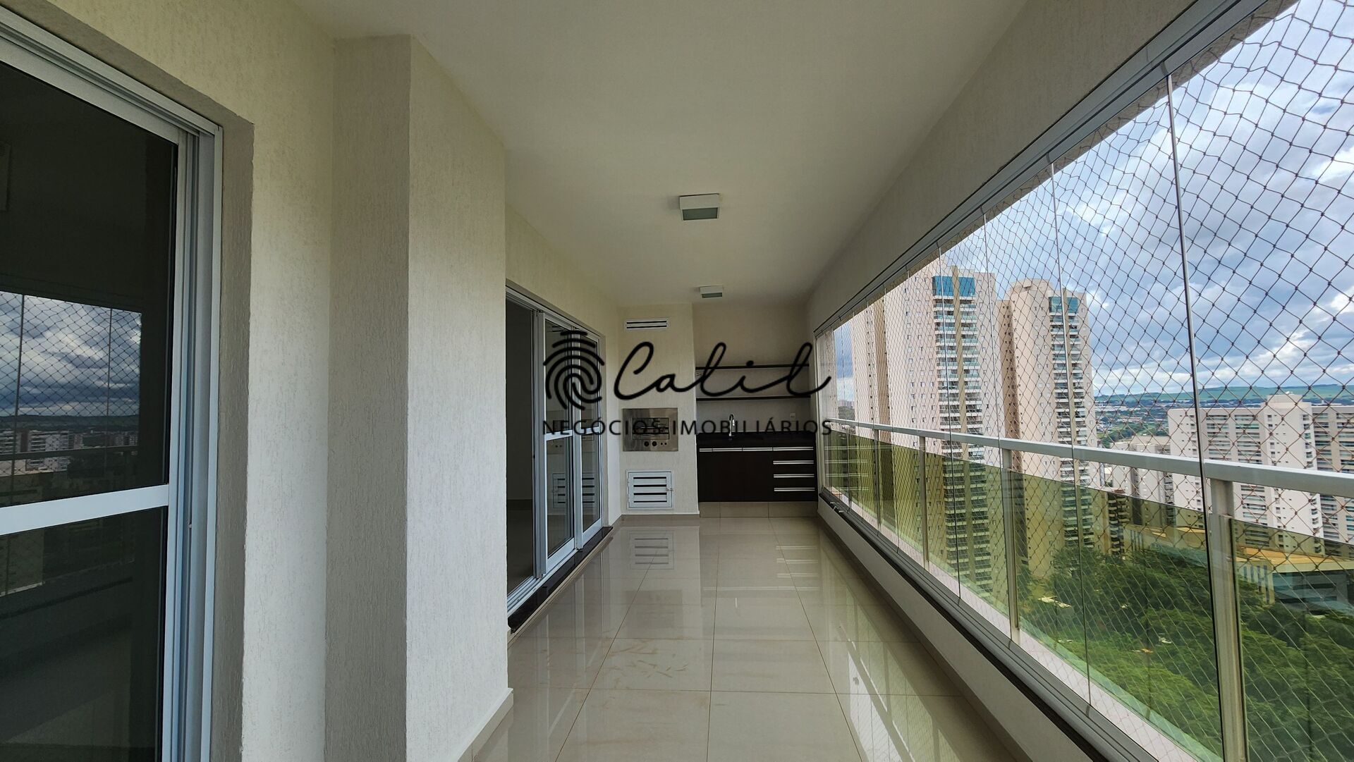 Apartamento, 3 quartos, 135 m² - Foto 1