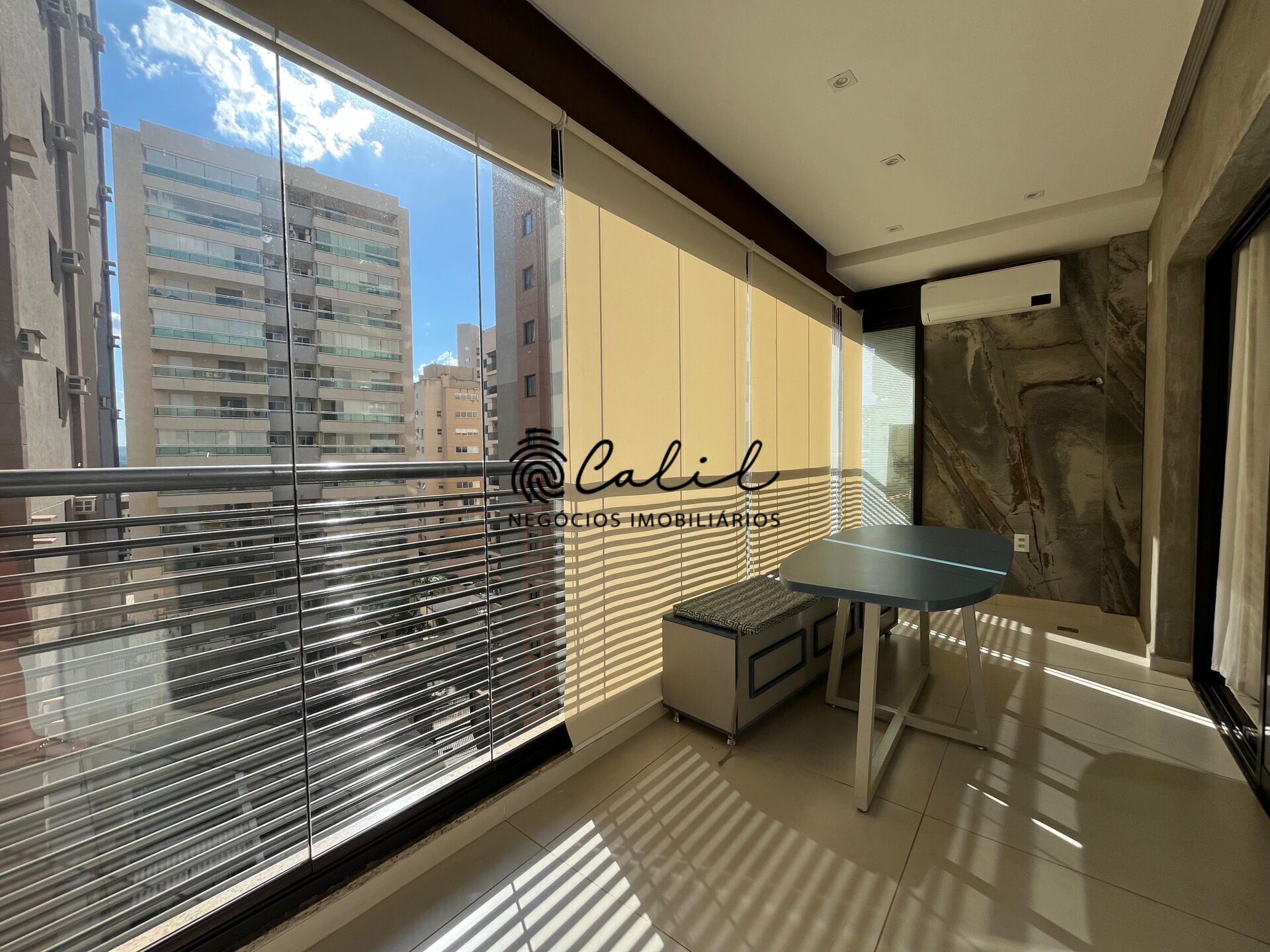 Apartamento, 3 quartos, 112 m² - Foto 2