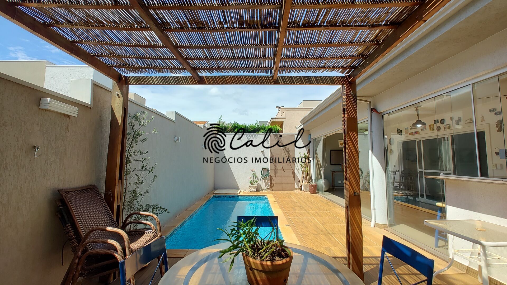 Casa, 3 quartos, 257 m² - Foto 17