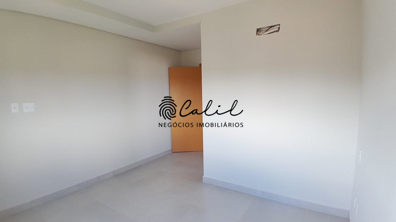 Apartamento à venda com 2 quartos, 82m² - Foto 2