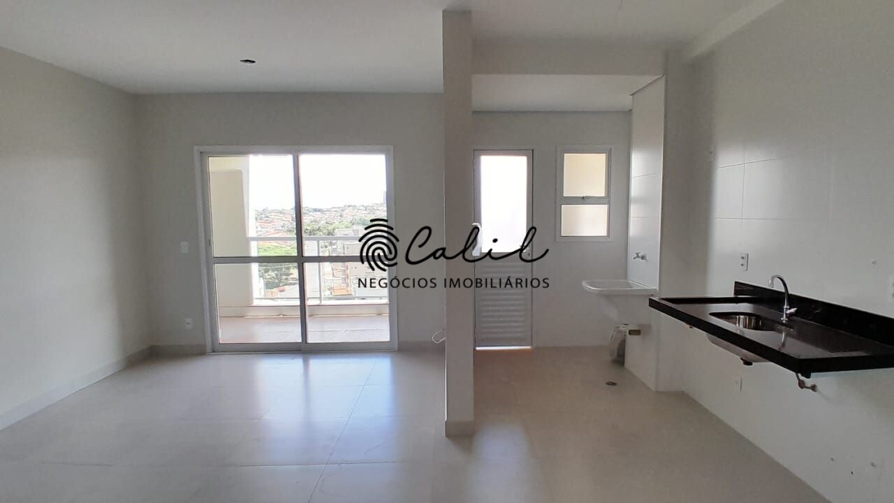 Apartamento à venda com 2 quartos, 82m² - Foto 4