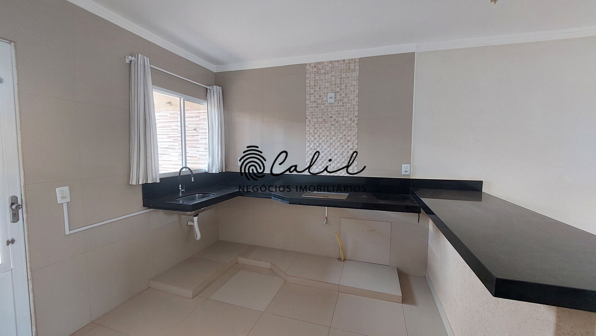 Casa de Condomínio, 2 quartos - Foto 2