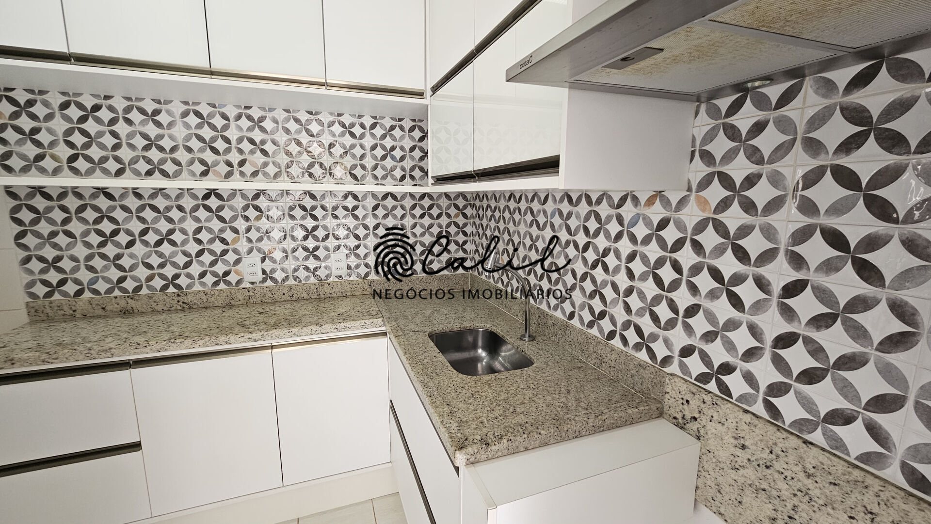 Apartamento à venda com 2 quartos, 71m² - Foto 7
