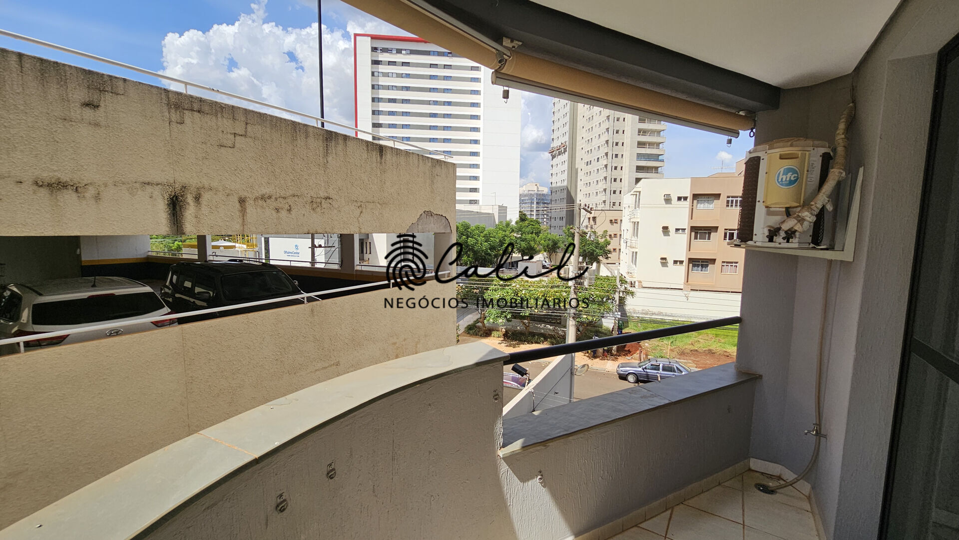 Apartamento à venda com 2 quartos, 71m² - Foto 3