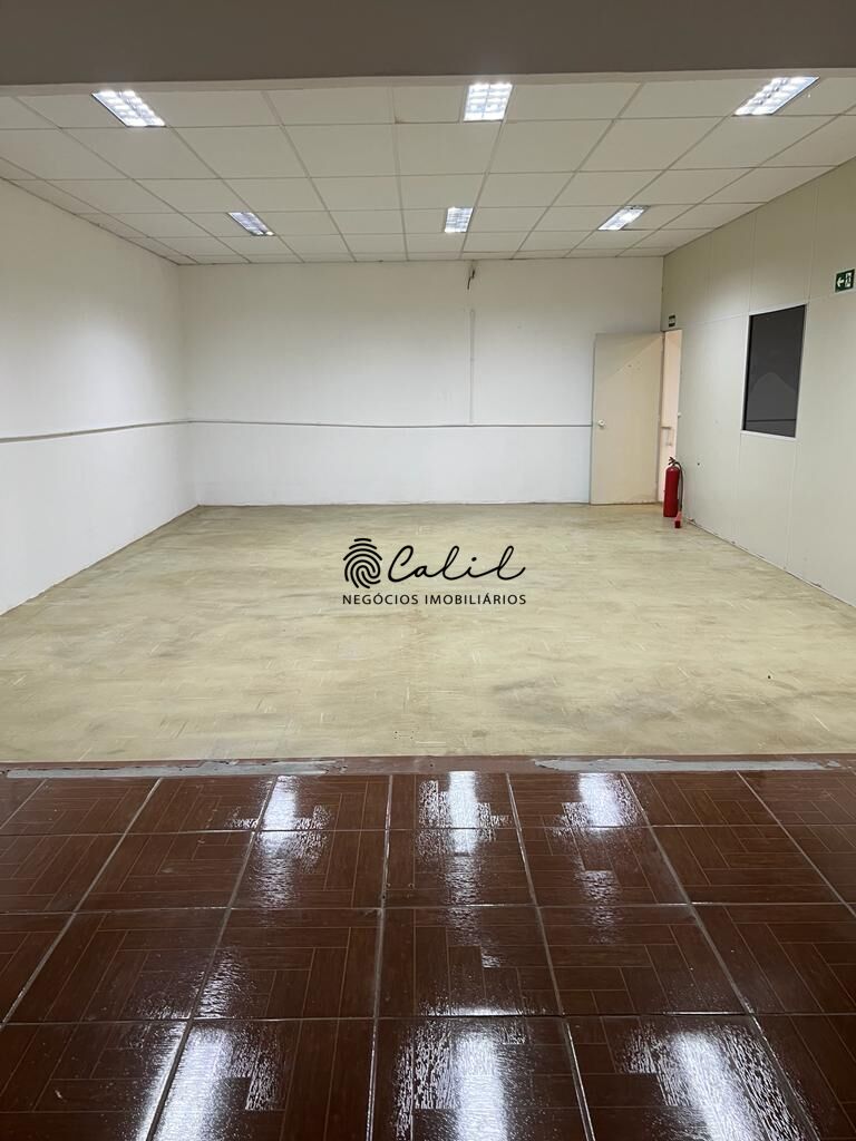Loja-Salão para alugar com 1 quarto, 348m² - Foto 2