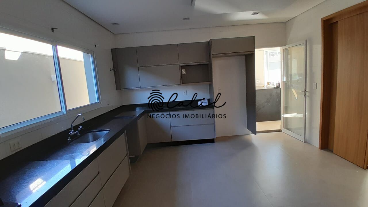 Casa de Condomínio à venda com 3 quartos, 324m² - Foto 20